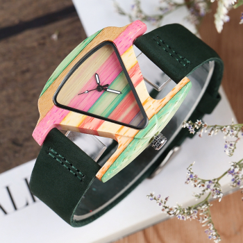 Preview: Armbanduhr iLchev® Rainbow - Bambus Armband Leder grün