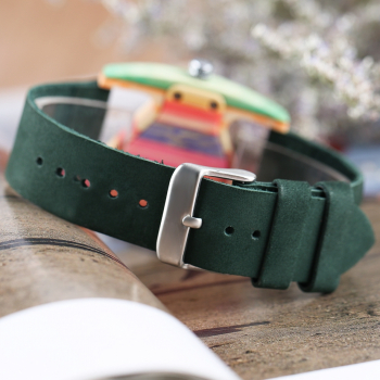 Preview: Armbanduhr iLchev® Rainbow - Bambus Armband Leder grün