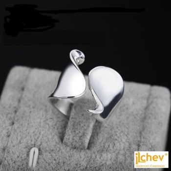 Preview: Ring iLchev® Wave - 925 Sterling Silber - Ringgröße 52 leicht einstellbar