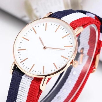 Preview: Armbanduhr Classic+ Rose Gold - Gehäuse 40 mm - Armband Nylon Frankreich