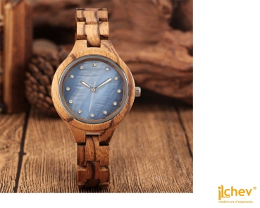 Preview: Armbanduhr iLchev® Lara blue - Massivholz Zebraholz mit Edelstahl