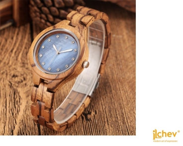 Preview: Armbanduhr iLchev® Lara blue - Massivholz Zebraholz mit Edelstahl