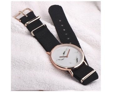 Preview: Armbanduhr Creme - Gehäuse 40 mm rose - Armband Nylon schwarz